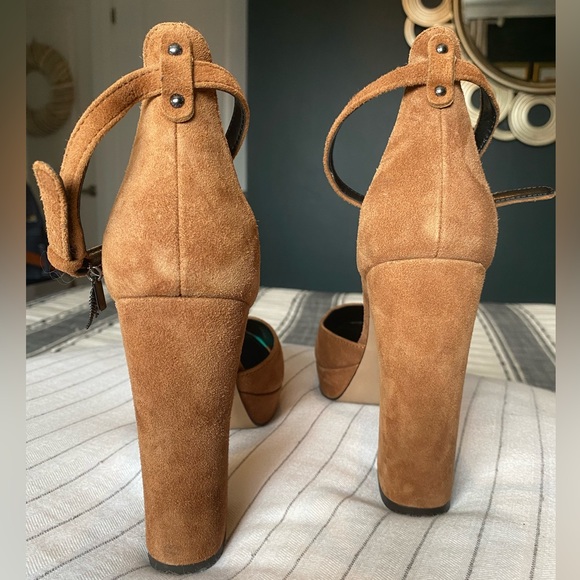 Coach Chrystie Platform Heel, Tan Brown Suede Ankle strap - Picture 3 of 6